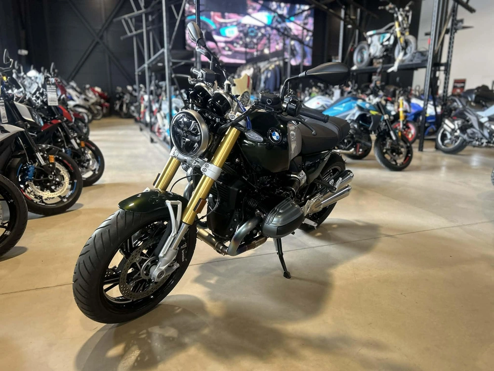 Bmw R12 Nine T 2025 alt