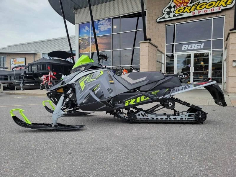 Arctic Cat Riot 8000 Qs3 2021 alt