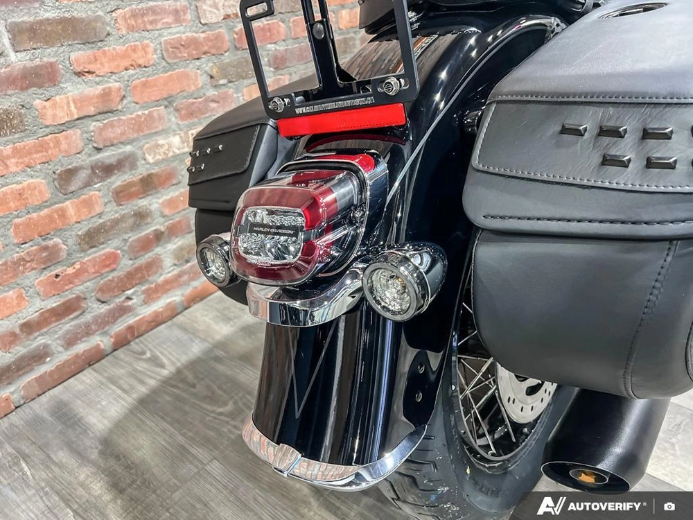 2025 Harley-davidson Flhc - Heritage Classic alt