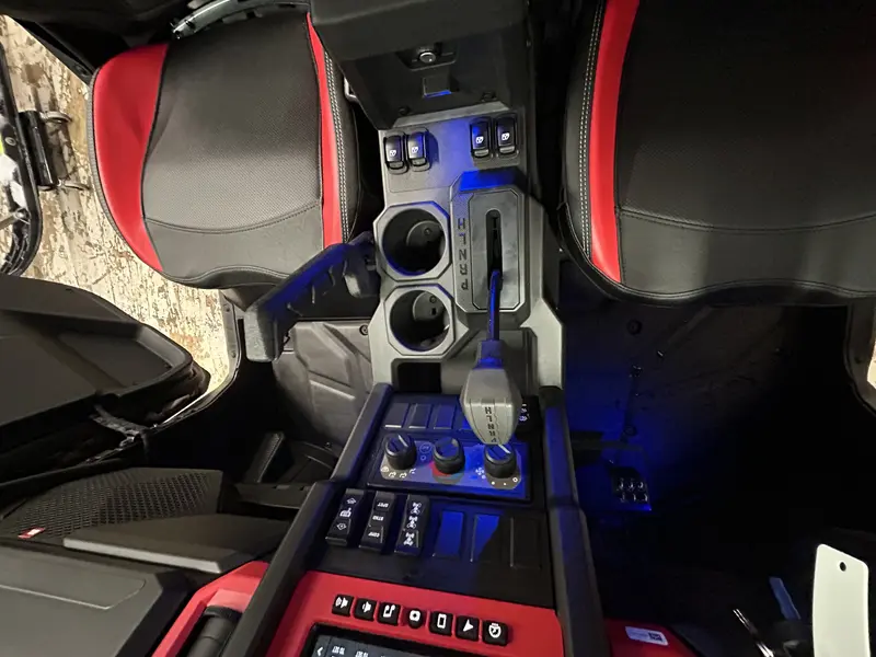 2026 Polaris XPEDITION XP 5 NORTHSTAR RED