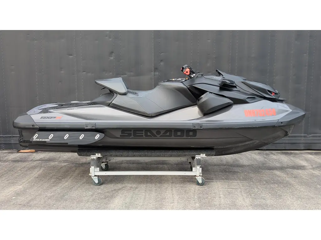 2023 Sea-Doo PWC RXP X 300 AUD BK IBR 23