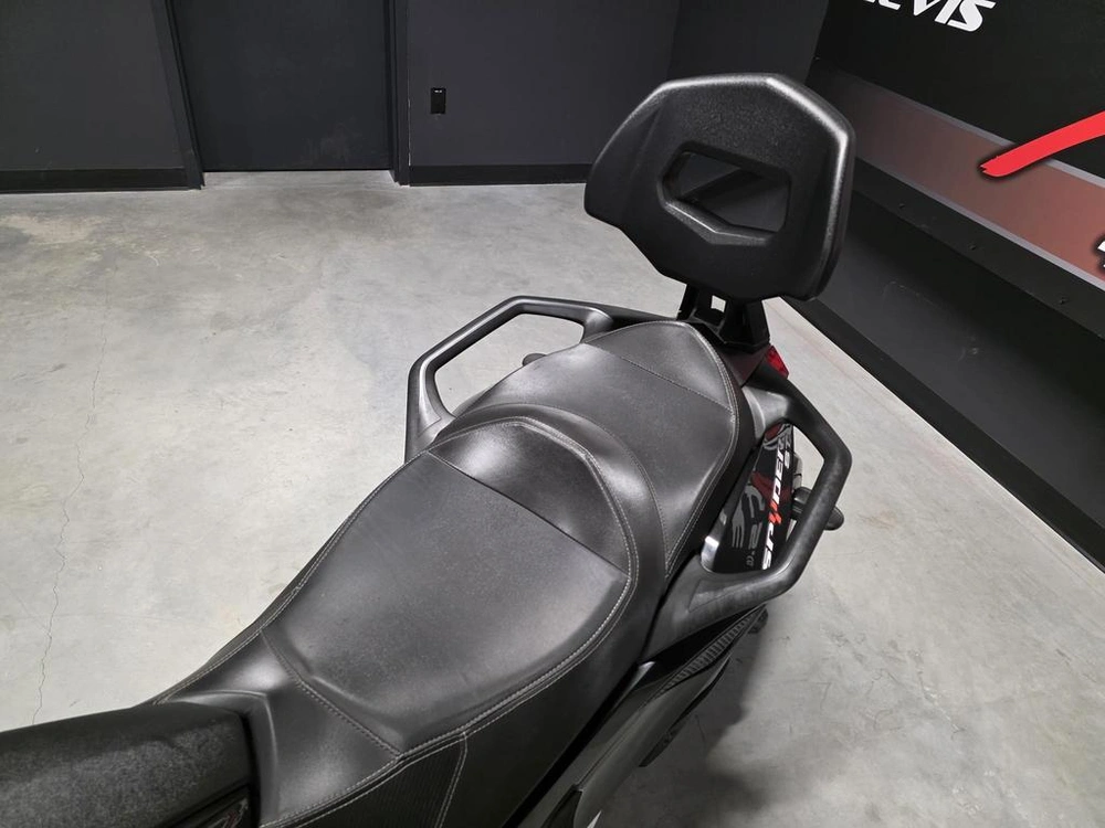 Can-am Spyder St Se5 2013 alt