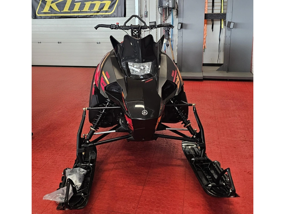 2025 Yamaha Sxv4nmsb alt