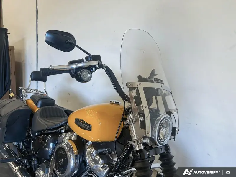 2025 Harley-Davidson FXBB - Street Bob® thumbnail 6