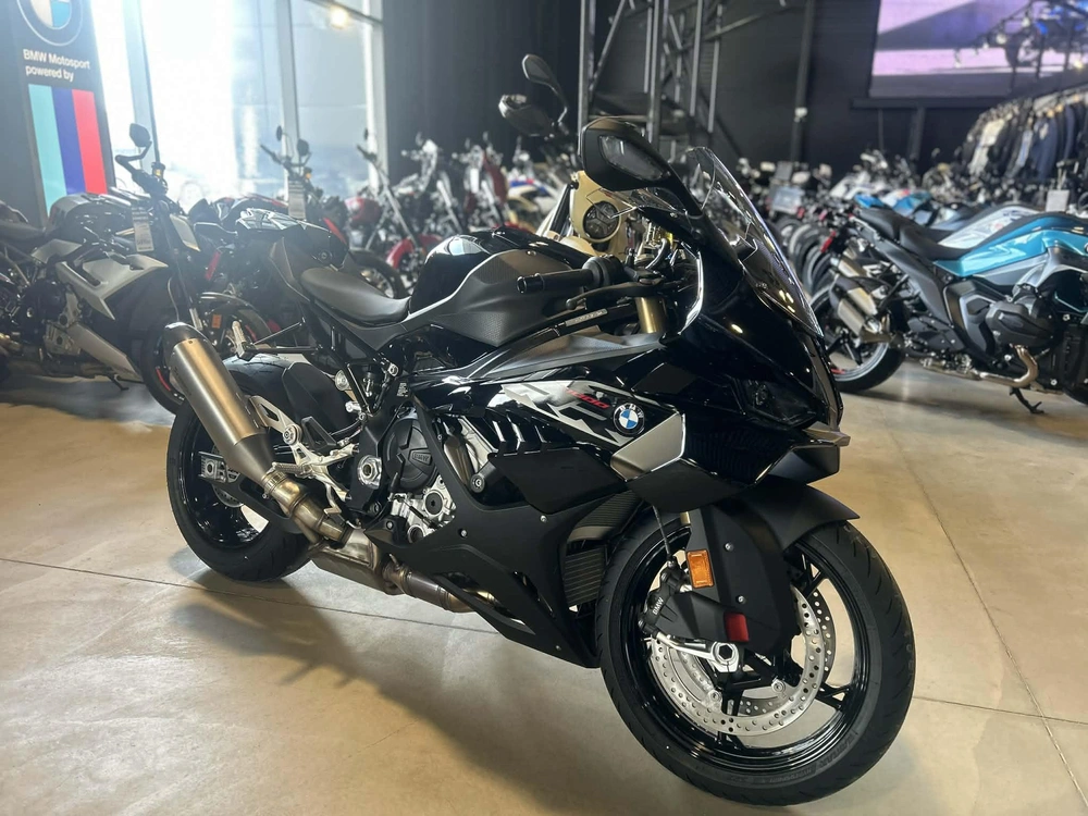 Bmw S1000rr 2026 alt