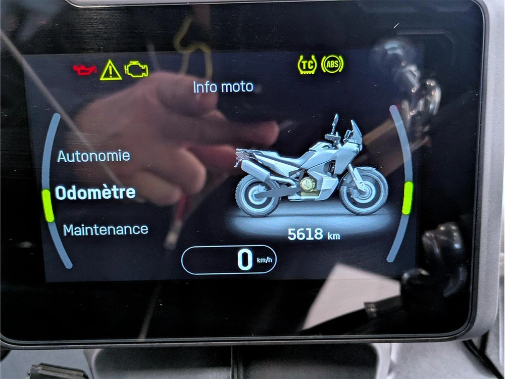 2023 Husqvarna Norden 901 alt