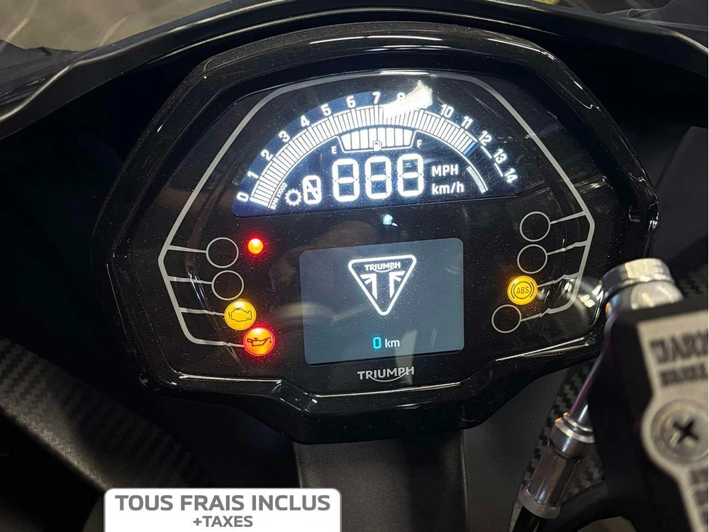 Triumph Daytona 660 2025 alt