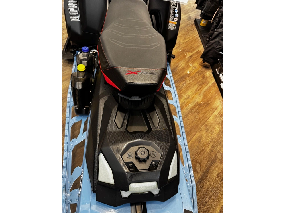 2026 Ski-doo Backcountry X-rs 146 (43") 850 E-tec Turbo R Storm 150 1.5" Shot W/ 10.25" Touchscreen alt