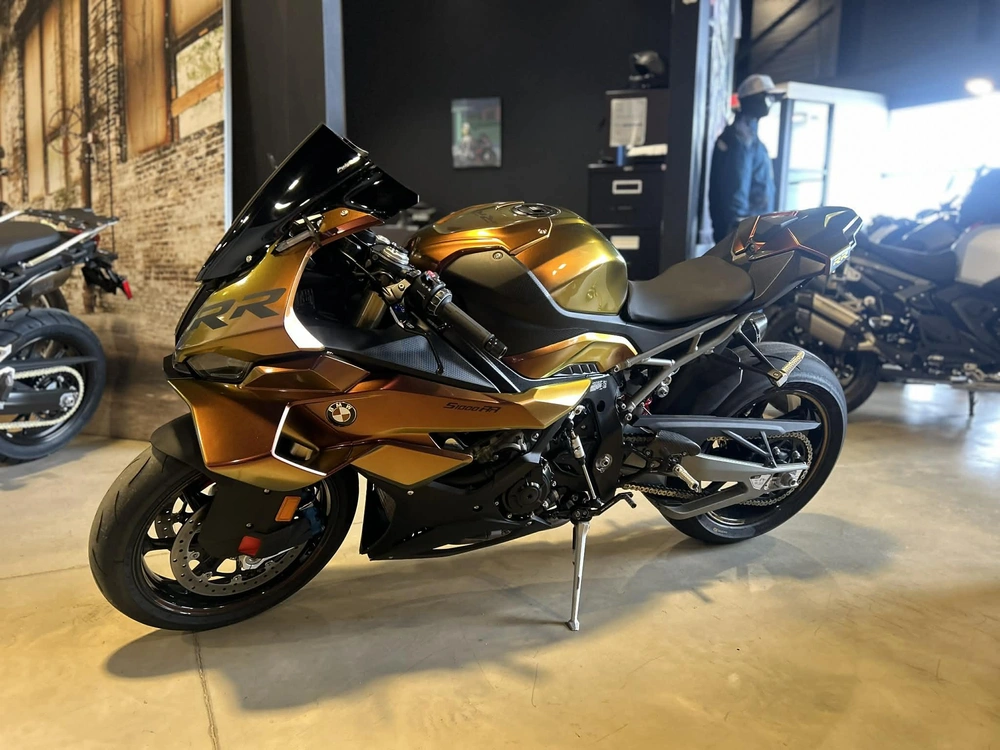 Bmw S1000rr 2025 alt