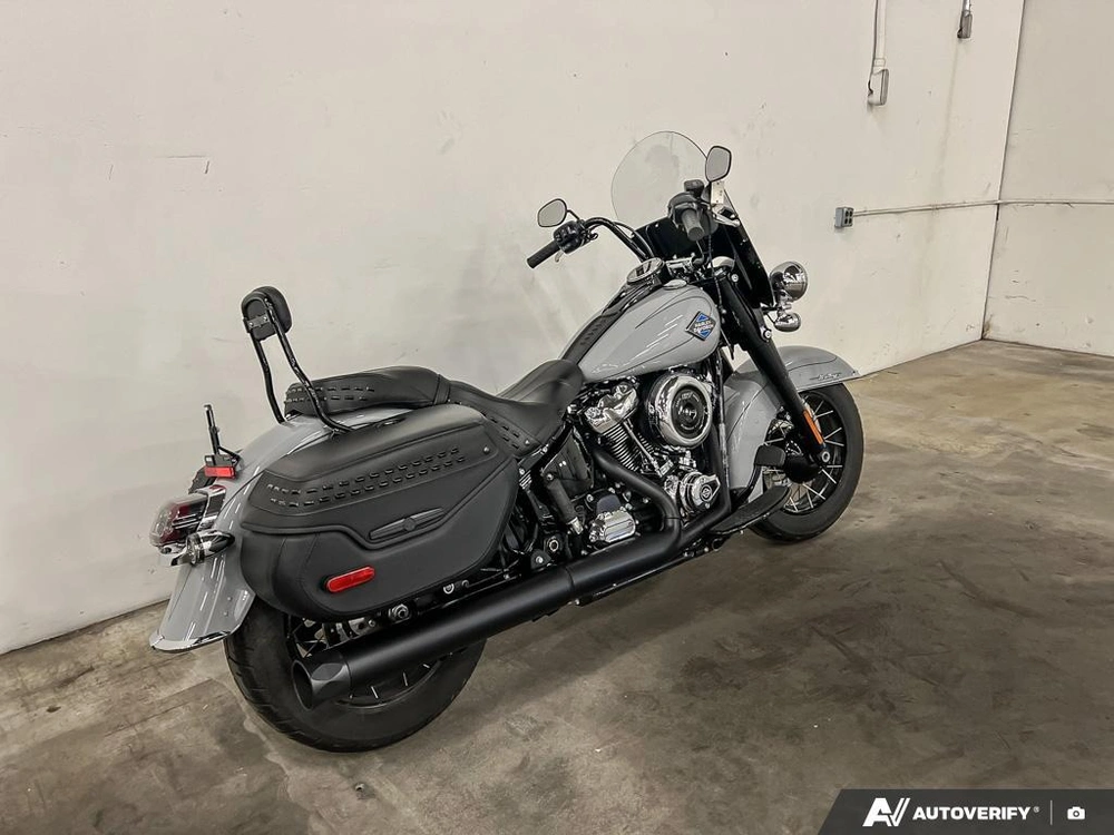 2025 Harley-davidson Flhc - Heritage Classic