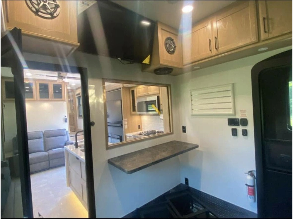 2024 Riverstone Legacy Toy Hauler alt