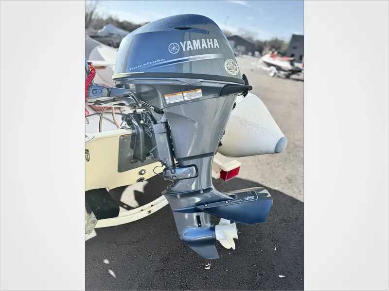 2004 West Marine Inflatable Inflatable