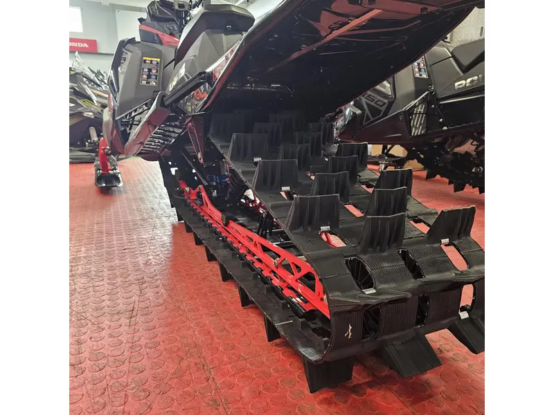 2025 Polaris 850 RMK KHAOS 155