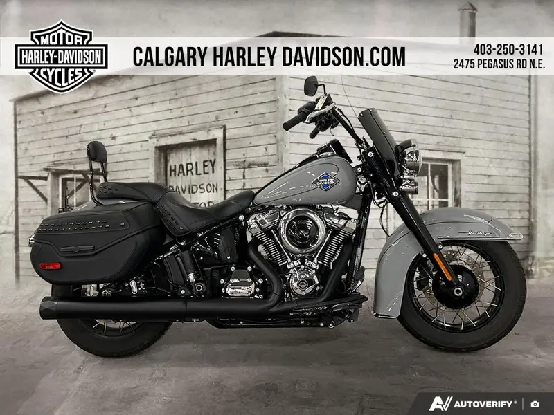 2025 Harley-Davidson FLHC - Heritage Classic