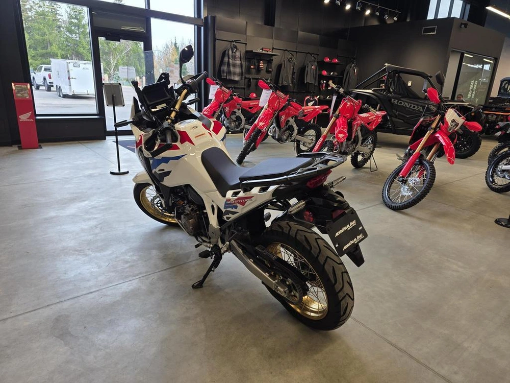 Honda Africa Twin Adventure Es Man Crf11004s 2025 alt