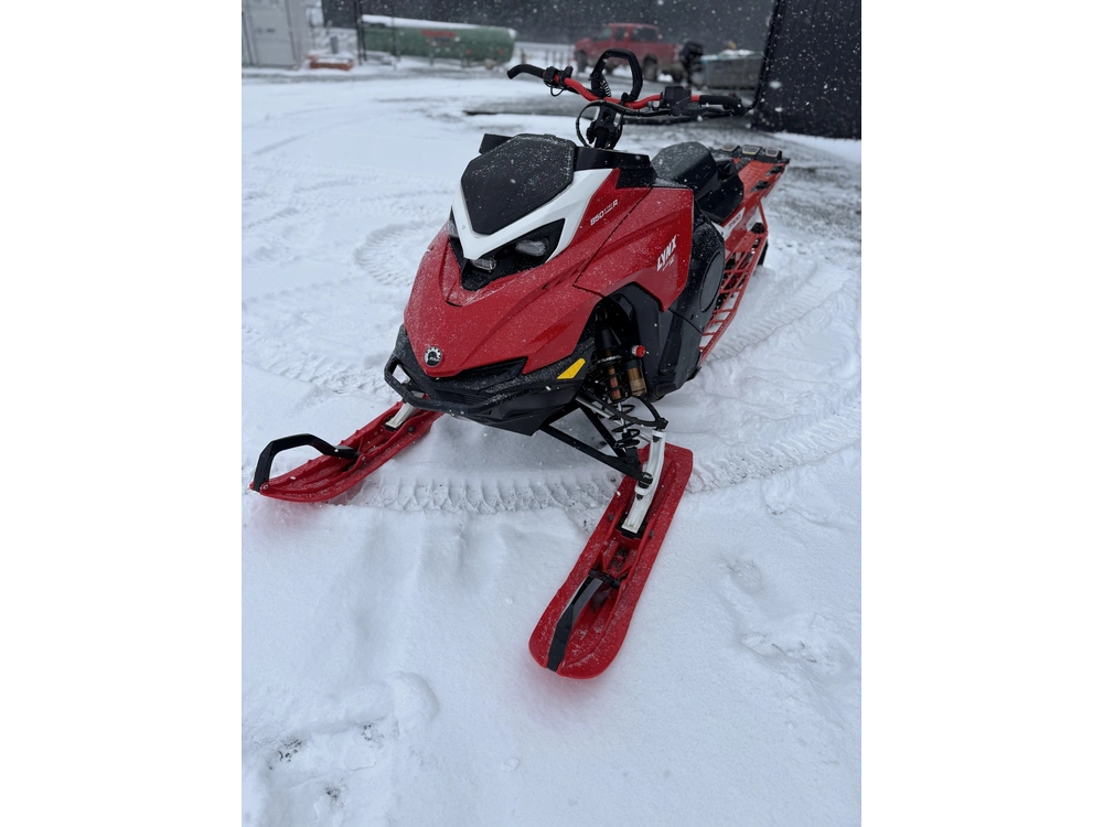 2023 Lynx Shredder Re 154 850 Turbo R alt