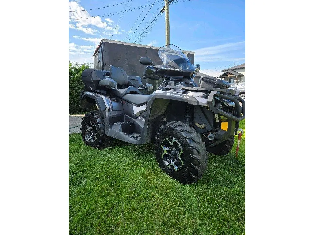 2014 Can-Am OUTLANDER 800R