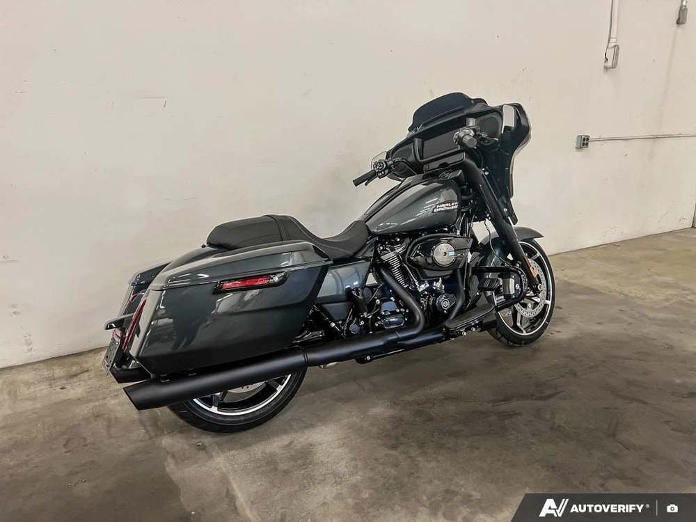 2025 Harley-davidson Flhx - Street Glide® alt