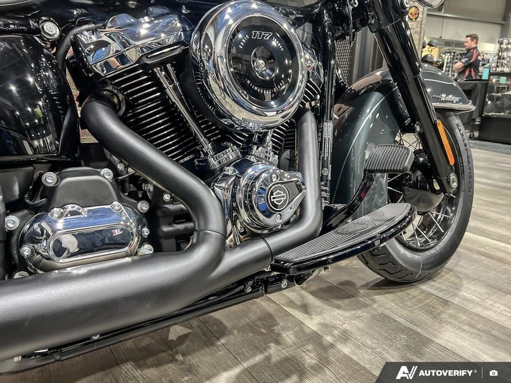 2025 Harley-davidson Flhc - Heritage Classic alt