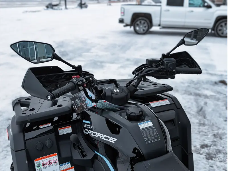 2026 CFMOTO CFORCE 600 // Nebula Black