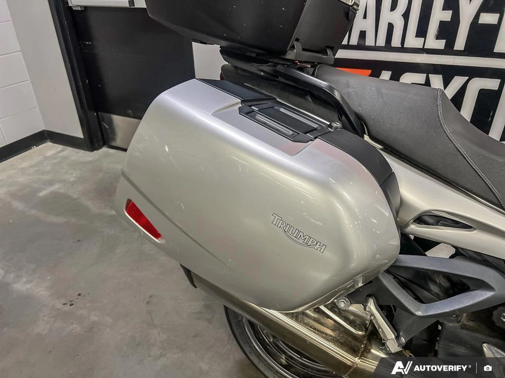 2011 Triumph Sprint Gt Sprint Gt 1050 alt