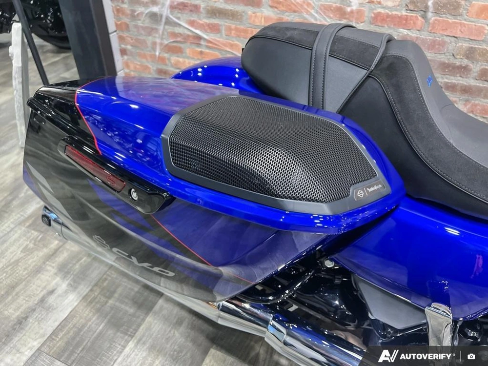 2025 Harley-davidson Fltrxse - Cvo™ Road Glide® alt