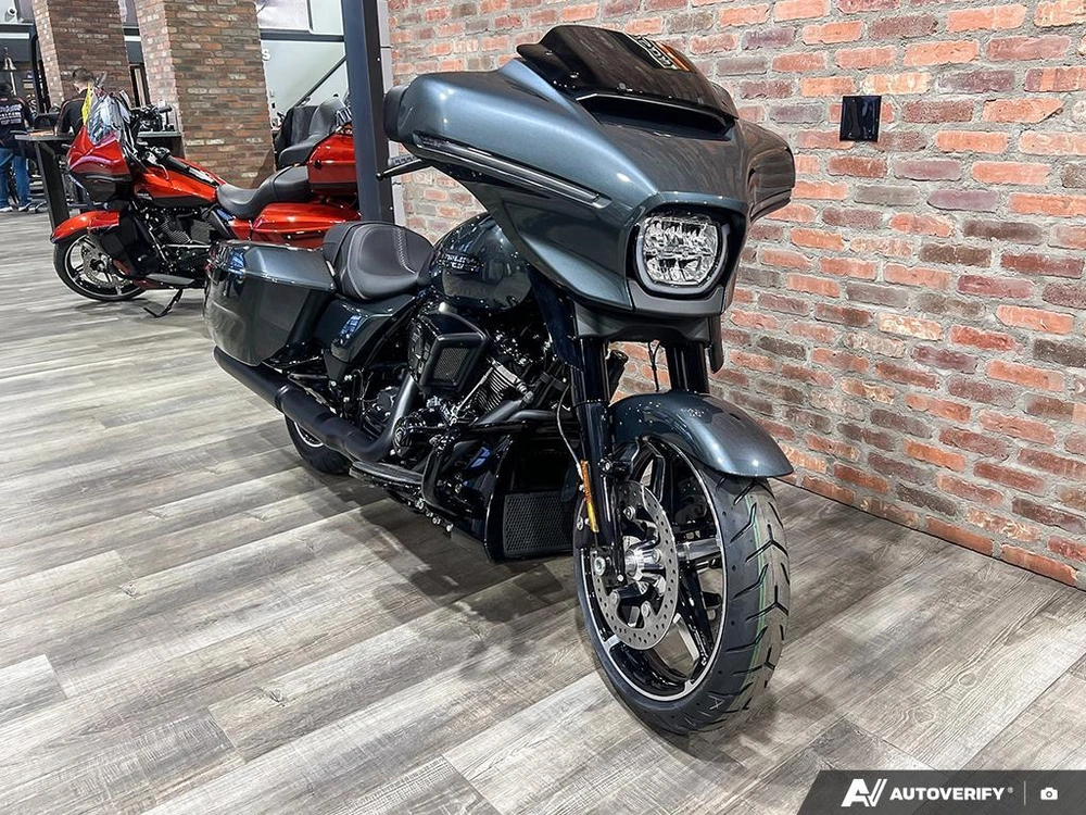 2025 Harley-davidson Flhx - Street Glide® alt