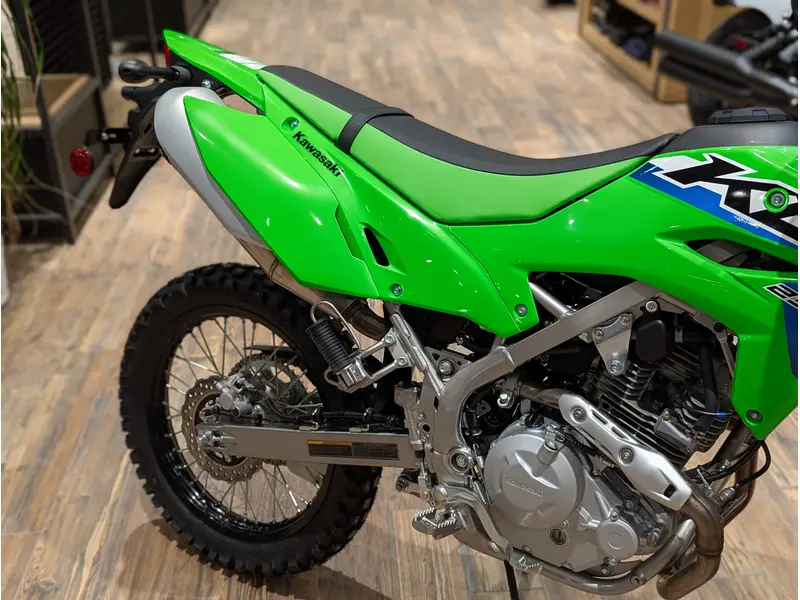 2026 Kawasaki KLX230 // Lime Green thumbnail 9