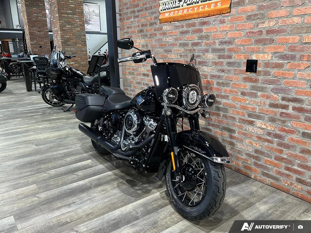 2025 Harley-davidson Flhc - Heritage Classic alt