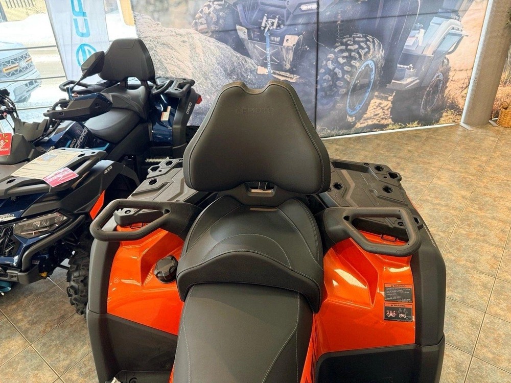 2025 Cfmoto Cforce 800 Touring alt