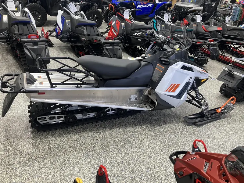 2024 Polaris 550 Voyageur 144