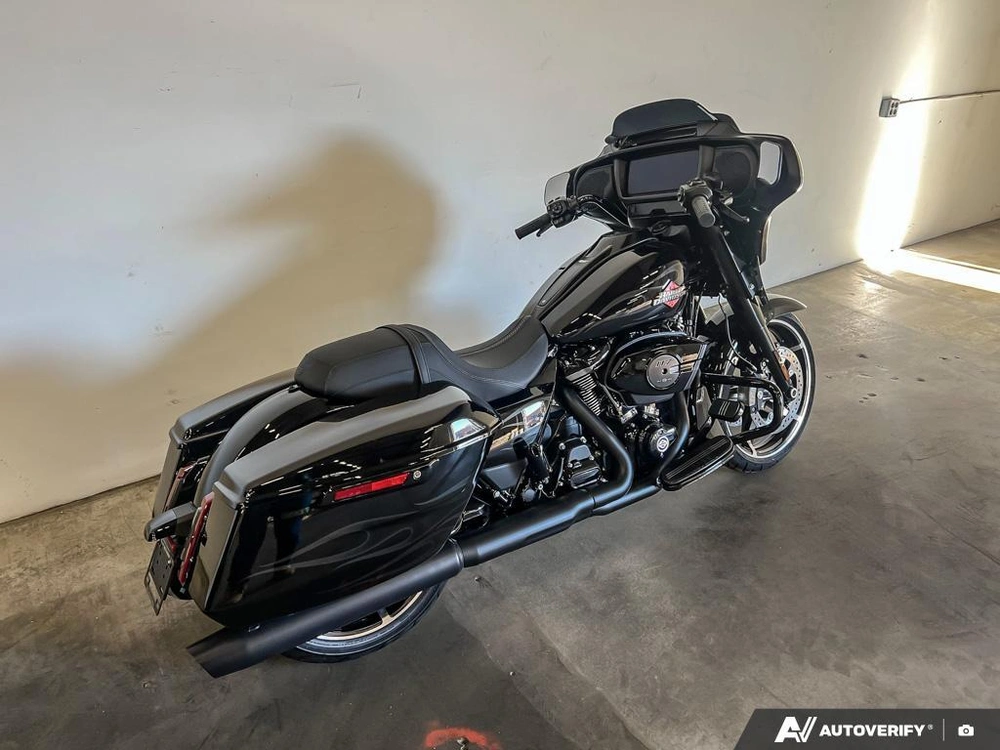 2025 Harley-davidson Flhx - Street Glide® alt