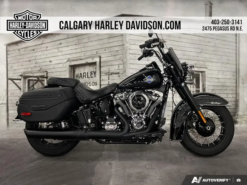2025 Harley-Davidson FLHC - Heritage Classic