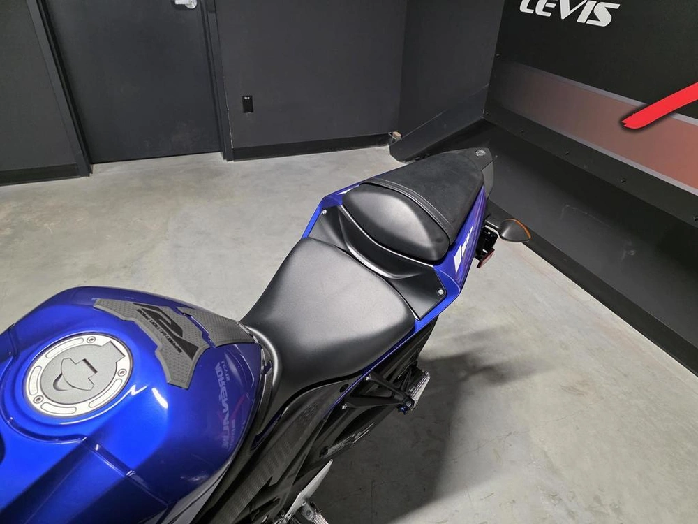 Yamaha Yzf-r3 2024 alt