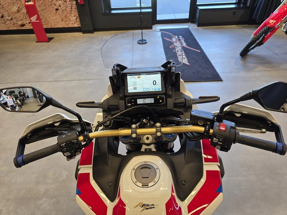Honda Africa Twin Adventure Sports Es Dct 2025 alt