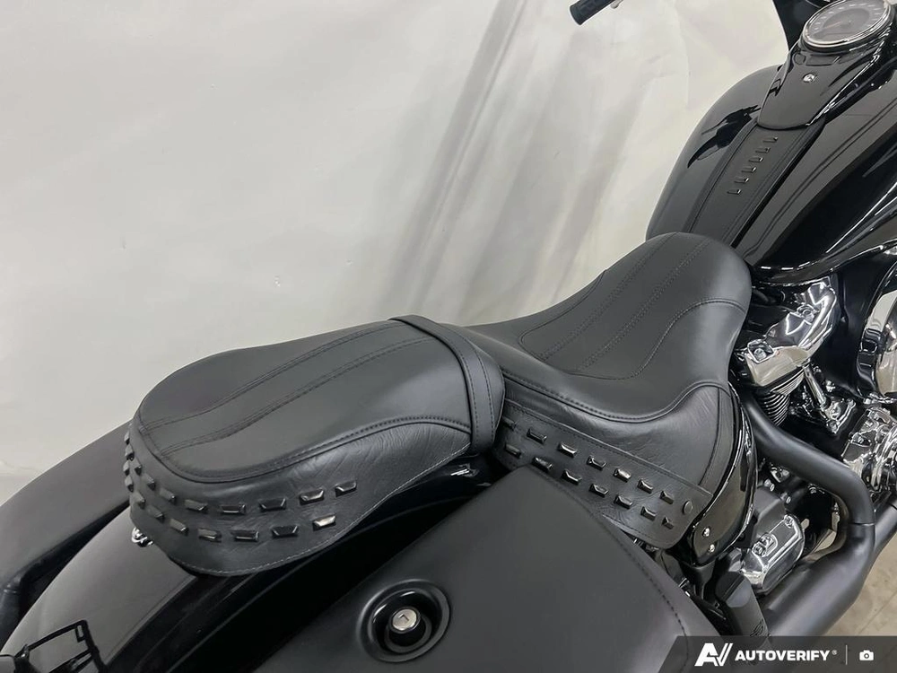 2025 Harley-davidson Flhc - Heritage Classic alt
