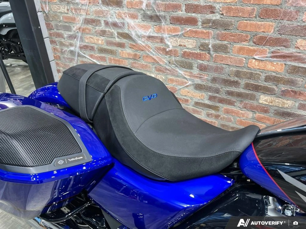 2025 Harley-davidson Fltrxse - Cvo™ Road Glide® alt