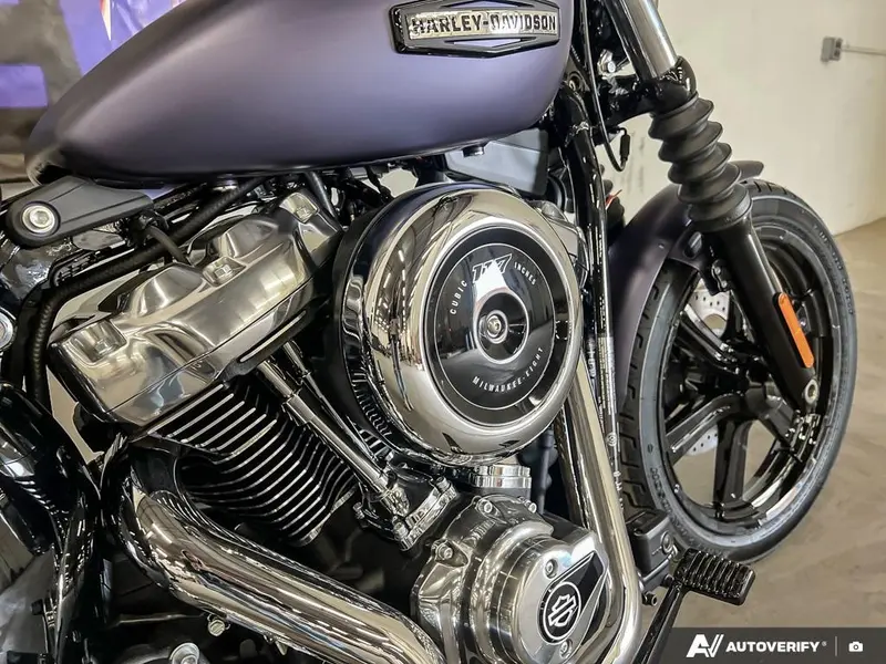 2025 Harley-Davidson FXBB - Street Bob® thumbnail 10