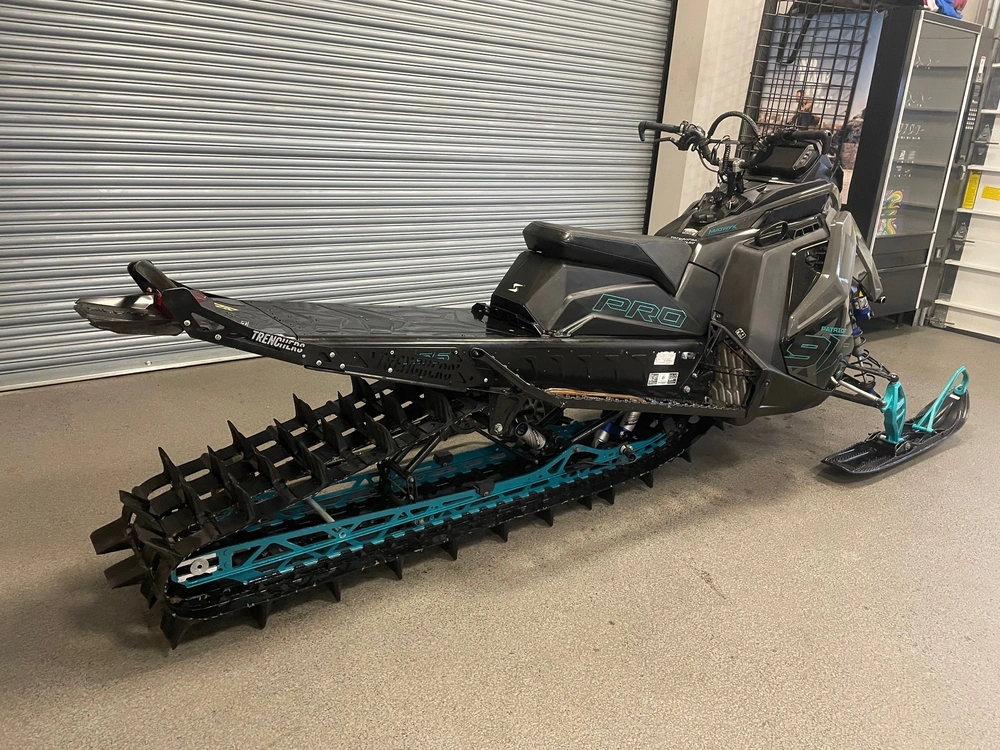 2024 Polaris 9r Pro Rmk Slash 165 X 3.25 alt