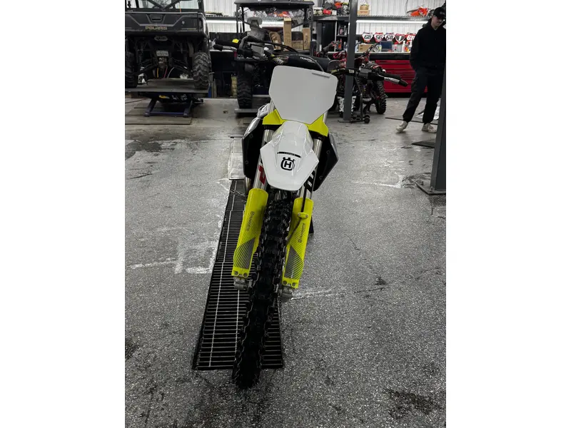 2024 Husqvarna FC 350 thumbnail 7