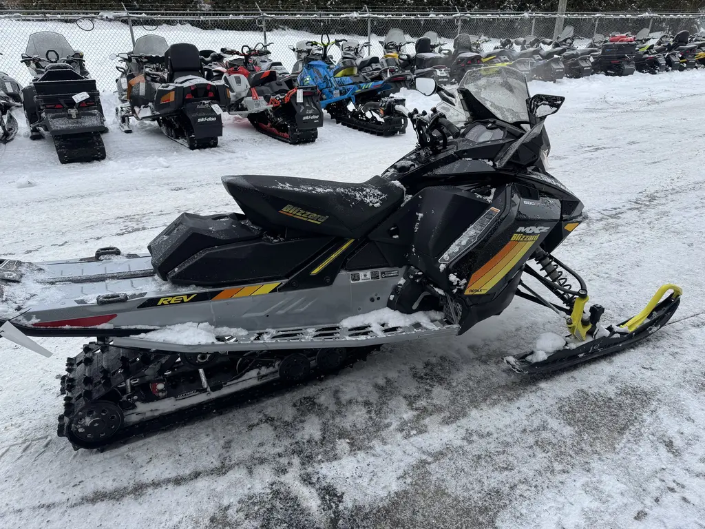 2020 Ski-Doo blizzard 600r 2020