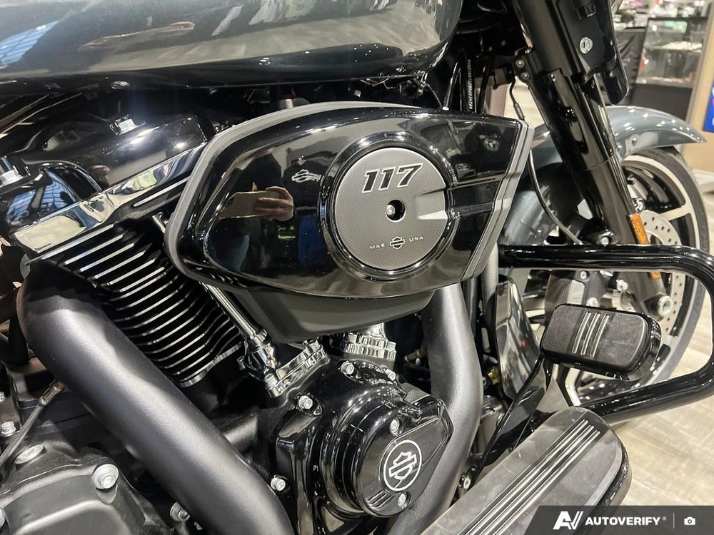 2025 Harley-davidson Flhx - Street Glide® alt