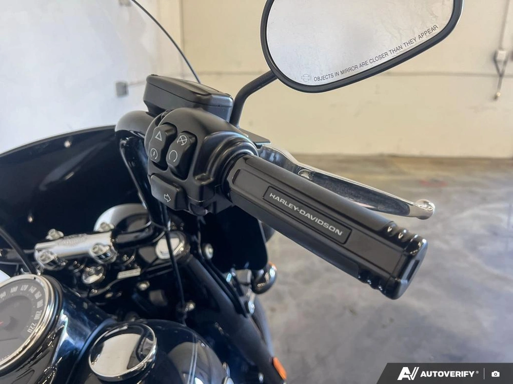 2024 Harley-davidson Flhcs - Heritage Classic alt