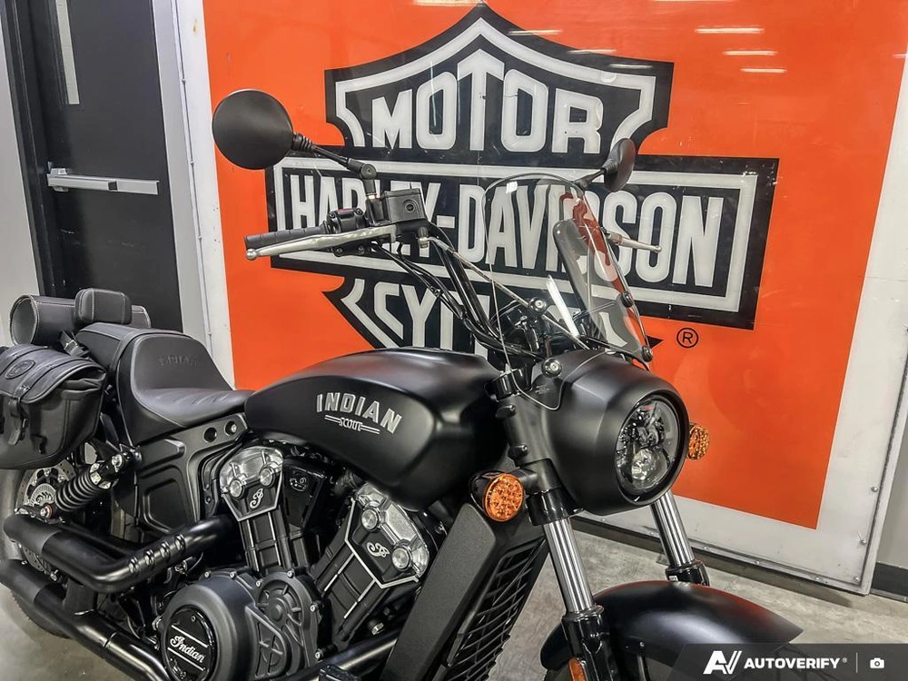 2022 Indian Motorcycle Scout® Bobber Abs Black Metallic alt