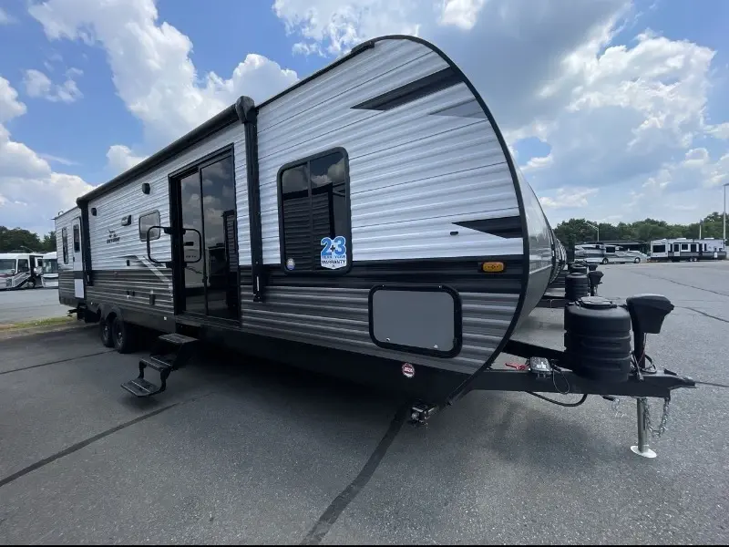 Jayco JAY FLIGHT DESTIN 380DQS 2025