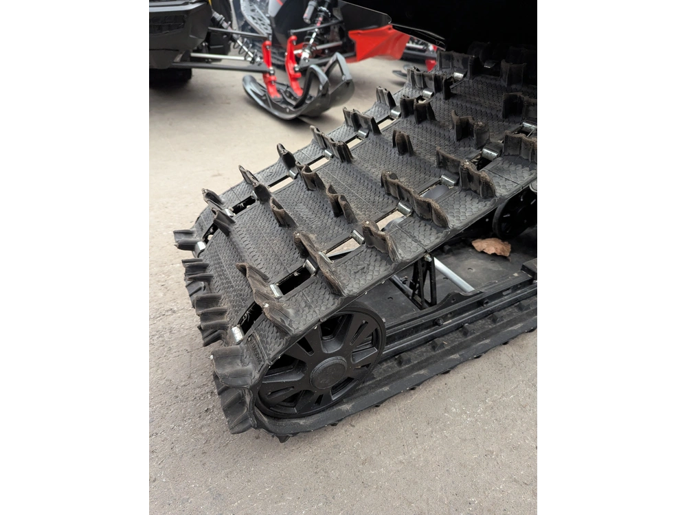 2022 Ski-doo Sm Bck X 850 E Bk 146 1.6ic 22 850 E-tec® 5617 Km alt