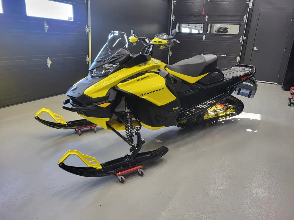 2022 Ski-Doo MOTONEIGE 2022 RENEGADE ADRÉ 900 TURBO