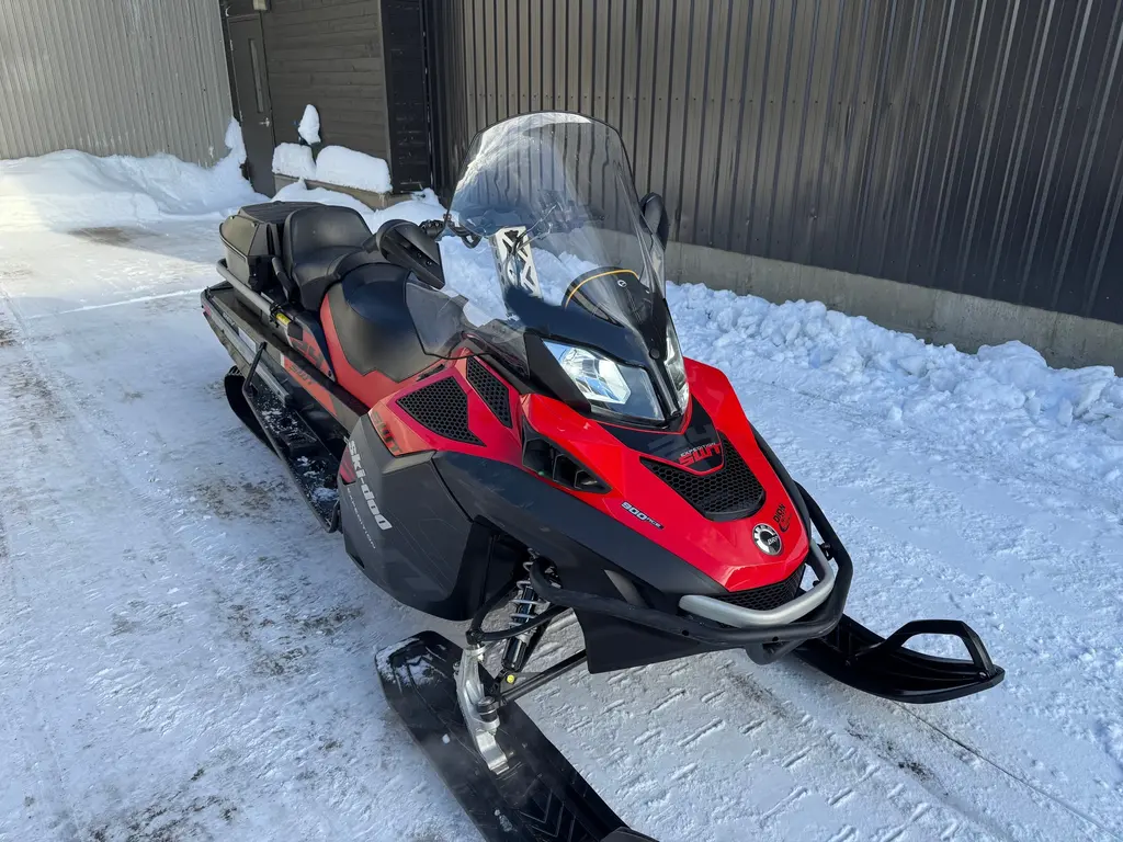 2019 Ski-Doo EXP SWT 900ACE