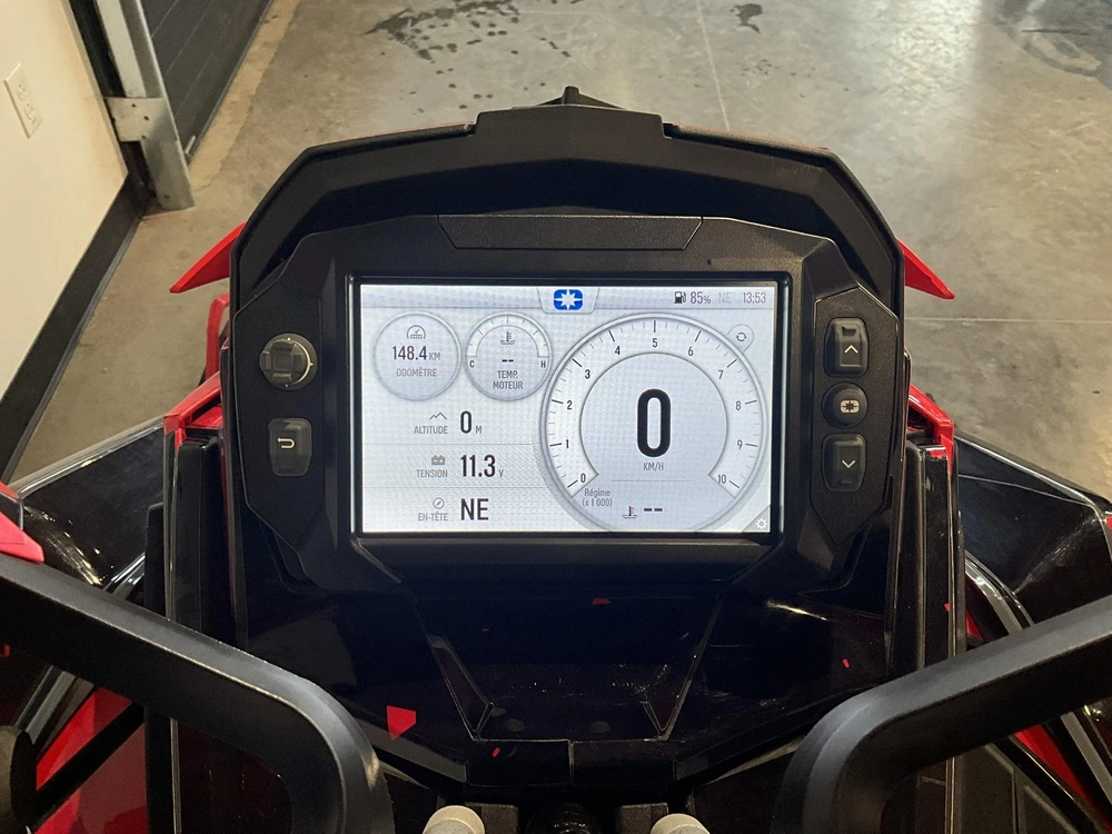 2024 Polaris 850 Indy Xc 137 alt