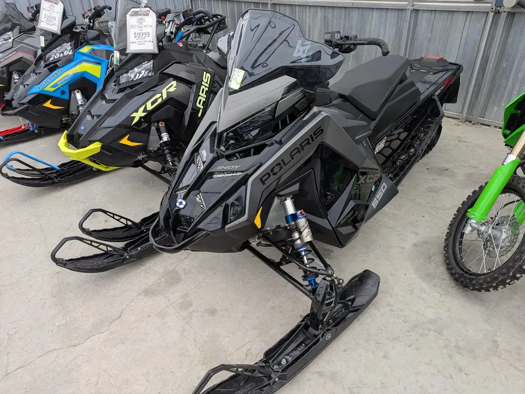 2022 Polaris 850 Indy XCR 136